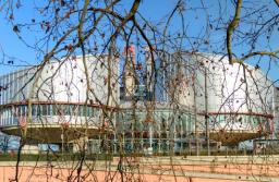 Trybunał w Strasburgu: Rumunia musi poprawić fatalny stan więziennictwa