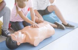 Od września w szkole podstawowej obowiązkowe zajęcia z pierwszej pomocy