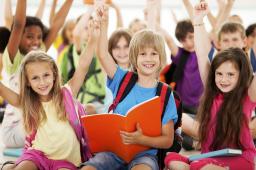 Stopniowe rozplanowanie obowiązków pomoże dzieciom wejść w szkolny rytm