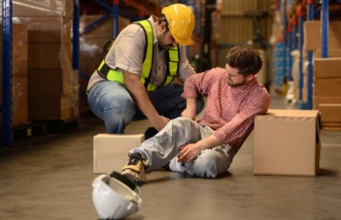 Pracodawca musi zapewnić środki do udzielania pierwszej pomocy