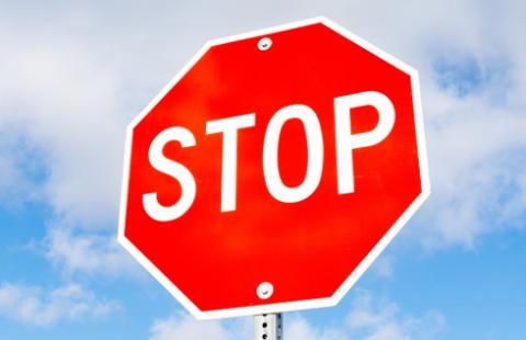 Przeniesienie do innej pracy nie stanowi zmiany treści stosunku pracy