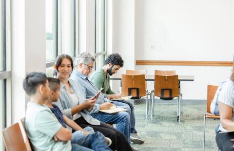 Pacjenci skarżą się na długie kolejki i niewłaściwe zachowanie personelu