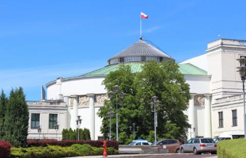 Sejm za przywróceniem do służby funkcjonariuszy niesłusznie oskarżonych