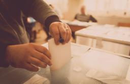 Kryptograficzna weryfikacja tożsamości w mObywatelu w wyborach 2025