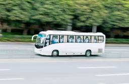 NFOŚ przekazał pieniądze dla gmin na autobusy elektryczne i stacje ładowania