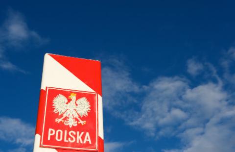 Będzie zaległa podwyżka dla celników i skarbowców