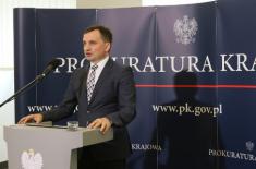 KE: W Polsce trzeba oddzielić prokuratora generalnego od ministra