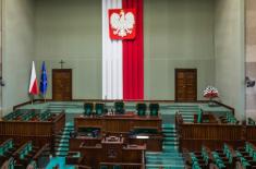 Senat chce więcej w budżecie dla NFZ, ale bez rekompensaty dla publicznej telewizji