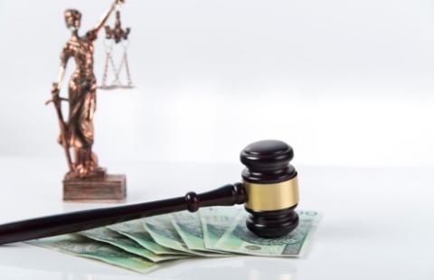 Prokuratora Krajowa chce wystąpić do MF o środki na wyrównanie prokuratorskich wynagrodzeń