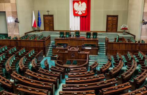Sejm w okrojonym składzie, bo wygasły mandaty 25 posłów