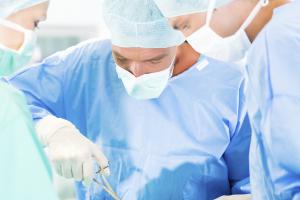 Jest porozumienie chirurgów z resortem zdrowia w sprawie wycen