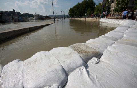 Kiedy pogotowie przeciwpowodziowe, a kiedy alarm powodziowy