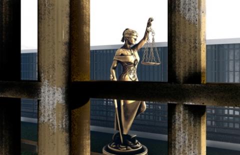 Cywile w kierownictwie Służby Więziennej - Sejm przyjął ustawę