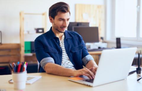 Czy w UE będą wspólne zasady pracy zdalnej i prawo do bycia offline?