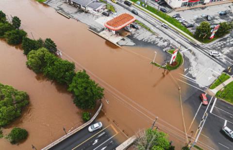 Kiedy na terenach powodziowych zamówienia z wolnej ręki