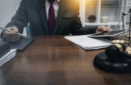 Komisja Wenecka z zastrzeżeniami do unieważnienia powołań