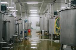 Na nadgodziny na obszarze powodzi i delegację pracownik musi się zgodzić