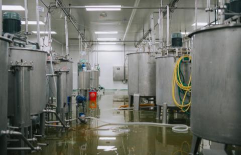 Na nadgodziny na obszarze powodzi i delegację pracownik musi się zgodzić