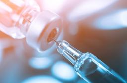 Eksperci chcą ukarania lekarzy za przekonywanie o szkodliwości szczepień przeciwko HPV