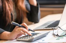 Posłowie wprowadzają zmiany w składce zdrowotnej