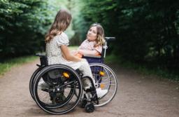 Świadczenie wspierające nie będzie wpływać na ulgę rehabilitacyjną, ale trzeba zmienić prawo