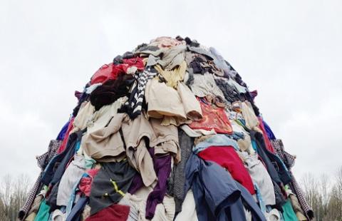 Od 2025 roku tekstylia osobno, czyli iluzja segregacji