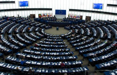 Europarlament chce zmusić deputowanych do udziału w debatach