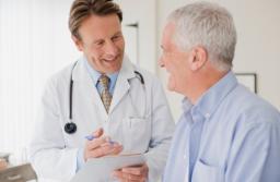 W tym roku lepsza diagnostyka raka, ale bez darmowych szczepień dla seniorów