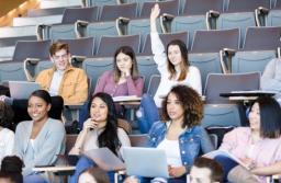 Czy spółka odliczy VAT od wydatków na utworzenie uczelni publicznej