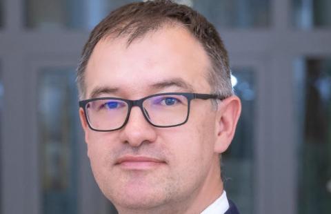 Balwicki: Zdrowie publiczne wciąż traktujemy po macoszemu, zakazy są na papierze