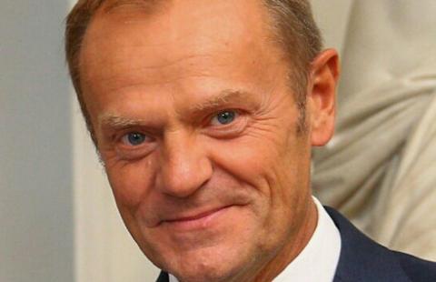 Tusk o "pilnej deregulacji". Proponuje stanowisko Rafałowi Brzosce