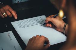 Sąd: Nieuzasadniona dyscyplinarka za nieodebranie skierowania na badania