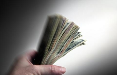 Spółki komunalne zawyżały wynagrodzenia prezesów. NIK wytyka błędy