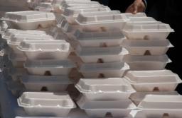 Mniej tworzyw sztucznych, więcej zawartości - trwa unijna walka z nadmiarem opakowań