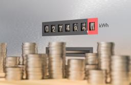 Więcej czasu na informację o cenach prądu - prezydent podpisał ustawę