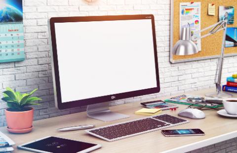 Dorośli powinni wziąć większą odpowiedzialność za to, jak dzieci korzystają z internetu