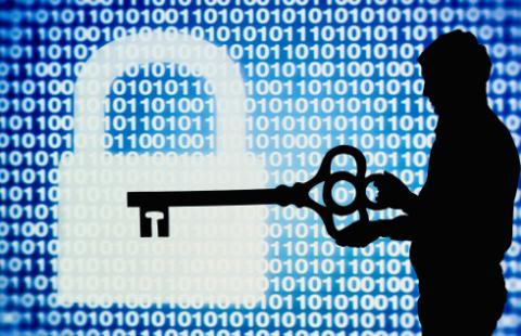 Spór o dane byłego klienta banku. UODO 11 razy wygrywa przed NSA