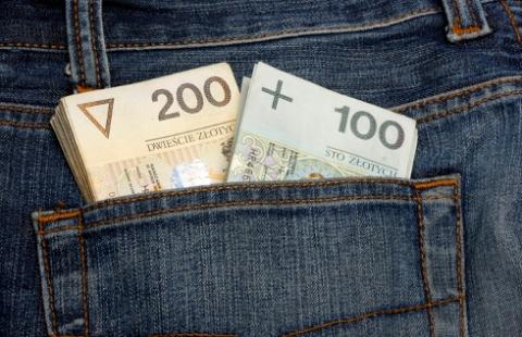 Projekt dotyczący ograniczeń w 800 plus dla obcokrajowców gotowy