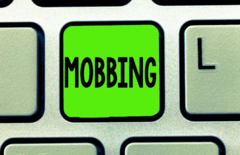 CIOP-PIB: 48,8 proc. pracowników doświadczyło cyberprzemocy osobiście