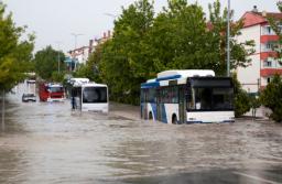 Weszły w życie przepisy o nowej pomocy powodziowej