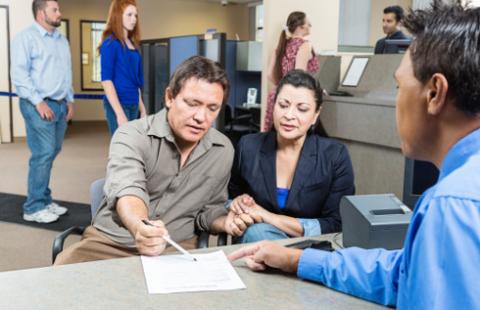 Jak Polacy szukają pracy, a firmy kandydatów?