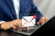 NSA: Mail z informacją o odejściu z pracy może naruszać RODO