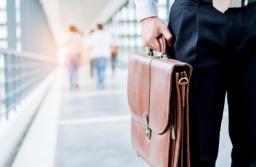 Państwowe spółki zakładnikami polityki. Konkretnych zmian nie widać