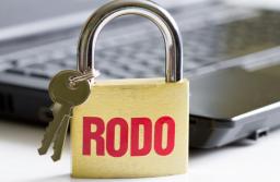 Kara dla pracodawcy podejrzanego o zbieranie odcisków palców