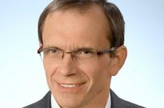 Bukiel: Trzeba ograniczyć popyt pacjentów na świadczenia refundowane