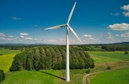 Prezydent Nawrocki zawetuje ustawę wiatrakową