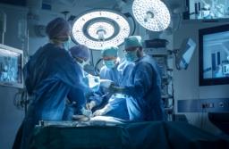 W reformie szpitalnictwa bez bata, ale też bez marchewki