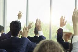 Resort pracy chce uprościć komunikację między firmami a pracownikami