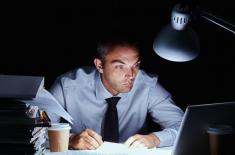 Zmiana czasu na zimowy a dyżur w nocy