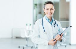 Do trzech kolejnych specjalistów pacjent uda się bez skierowania